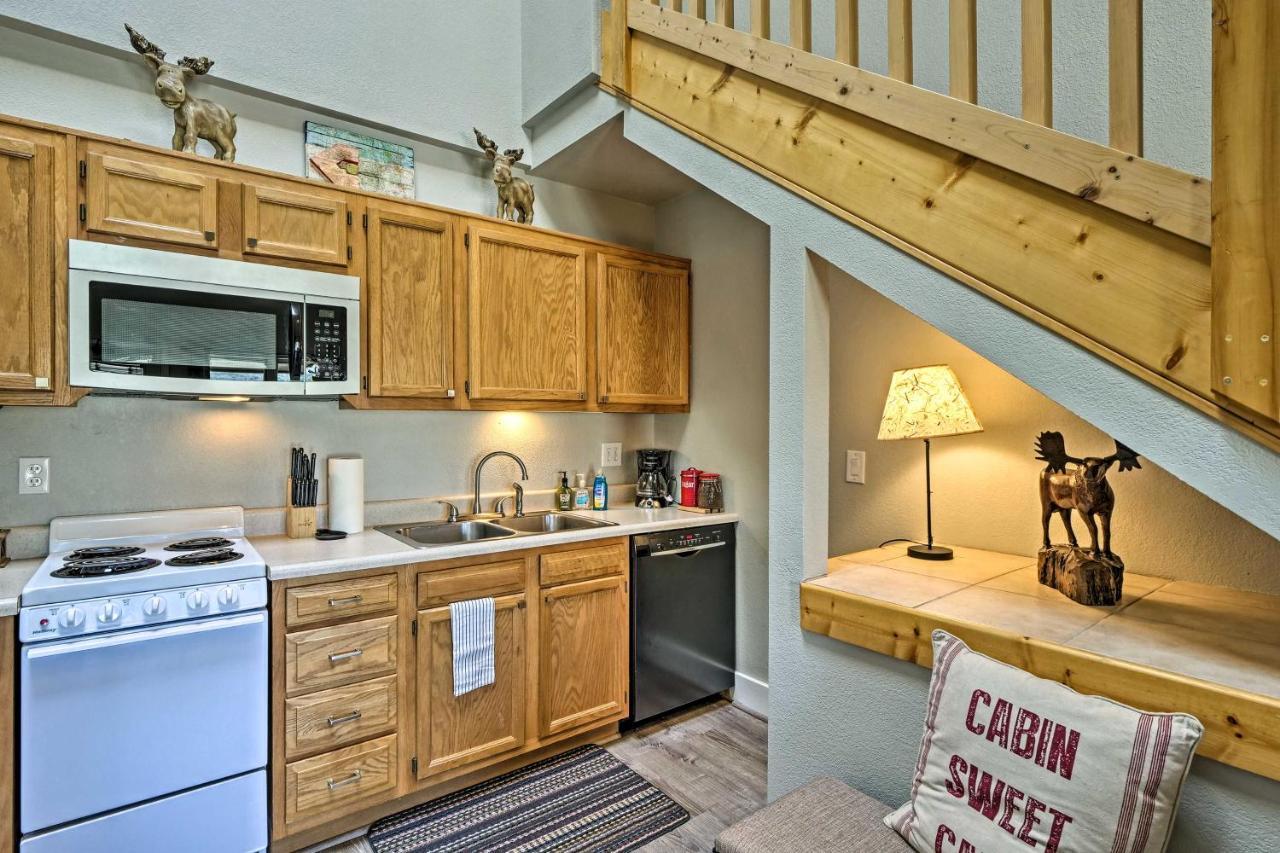 Cozy Mountain Condo With Pool 2 Mi To Granby Ranch! Exterior photo
