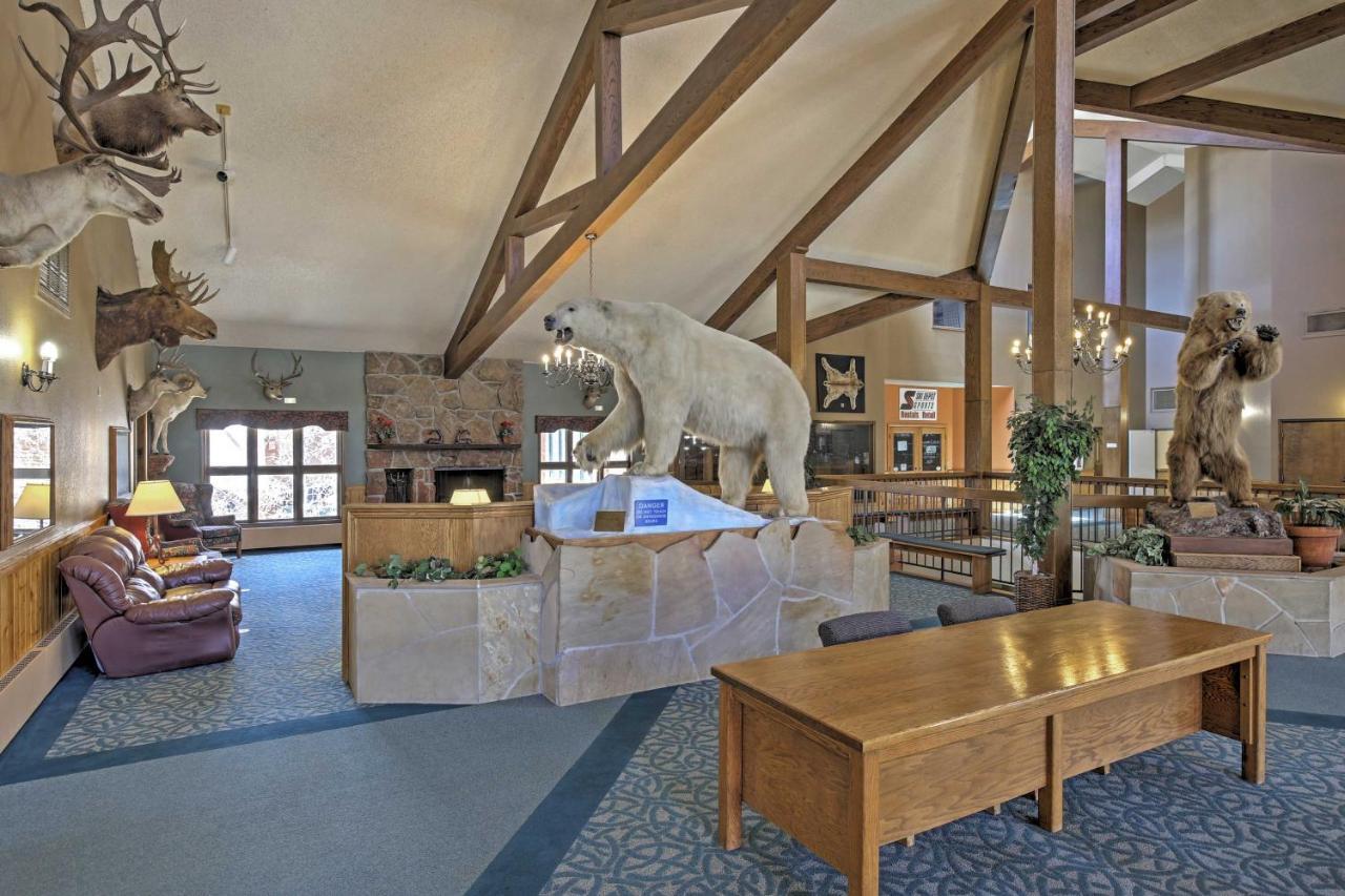 Cozy Mountain Condo With Pool 2 Mi To Granby Ranch! Exterior photo